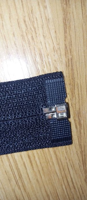 Молния  20 см серая