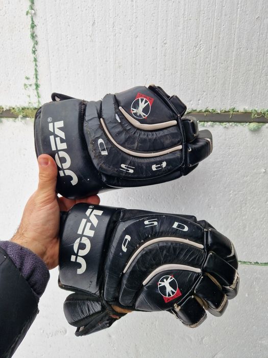 Хокейна форма краги налокотники