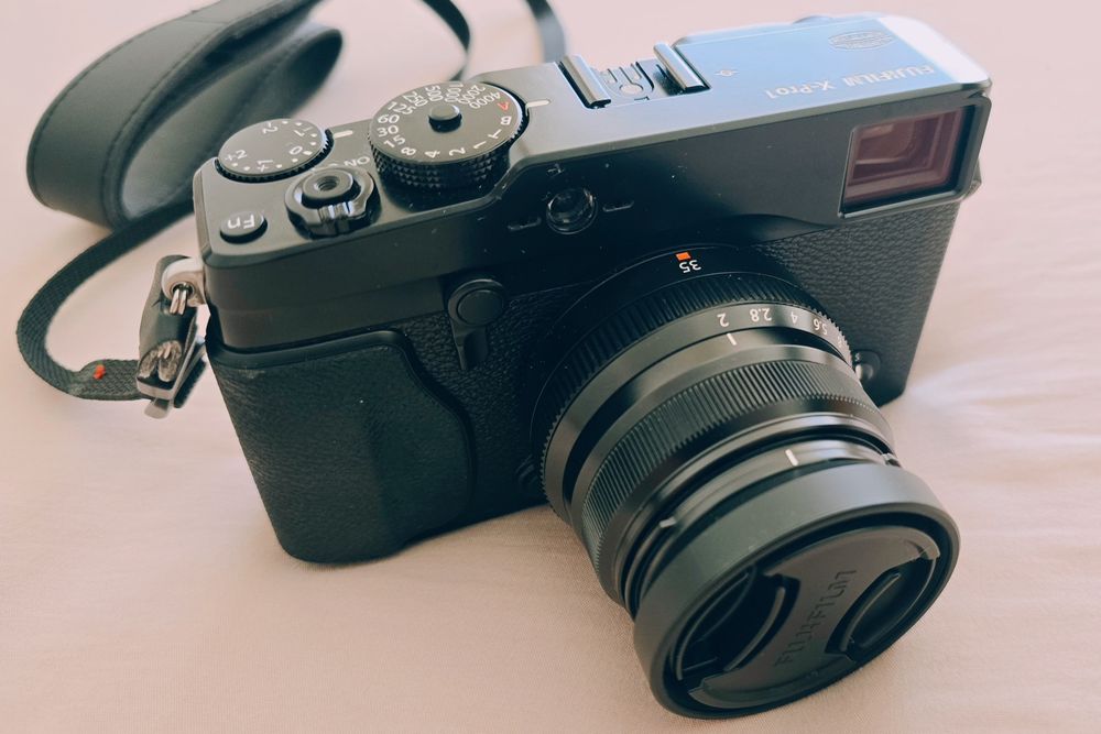 Fujifilm X-Pro 1 + 2 lentes