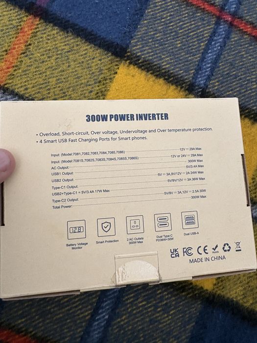 Power inverter 300 w