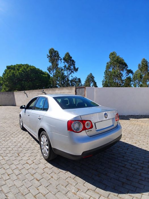 vendo VW Jetta 1.9tdi