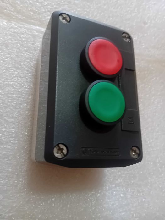 Caixa com 2 Botoneiras Nova Telemecanique