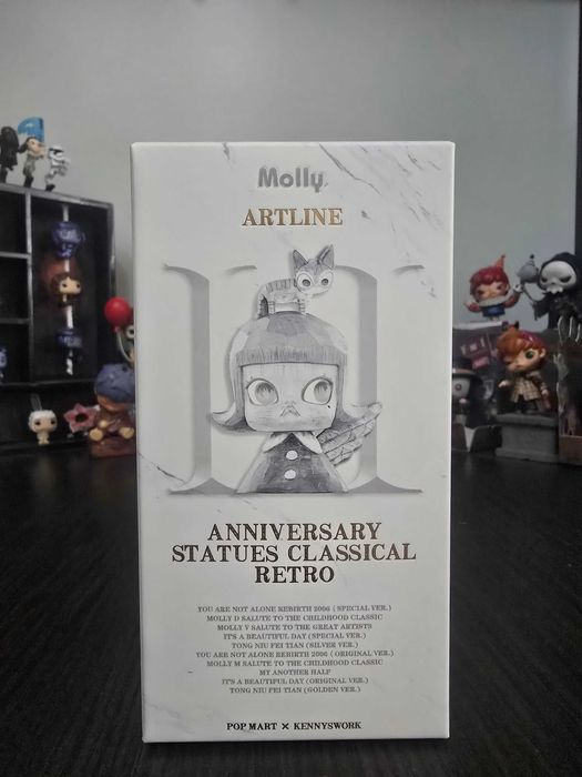 Pop mart molly anniversary оригінал
