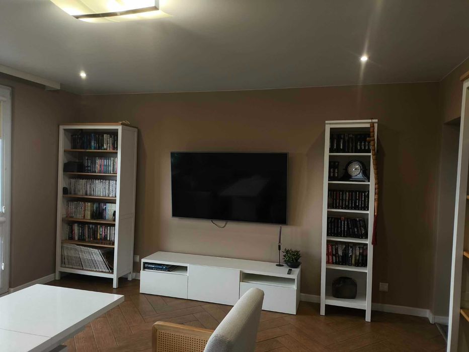 3 pokoje (65 m²) po remoncie, osobne biuro, 10. piętro – Łódź, Bałuty
