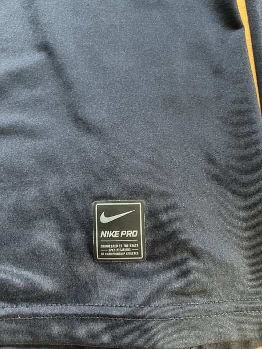 Nike pro кофта синя