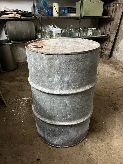Продам Бочку металлическую