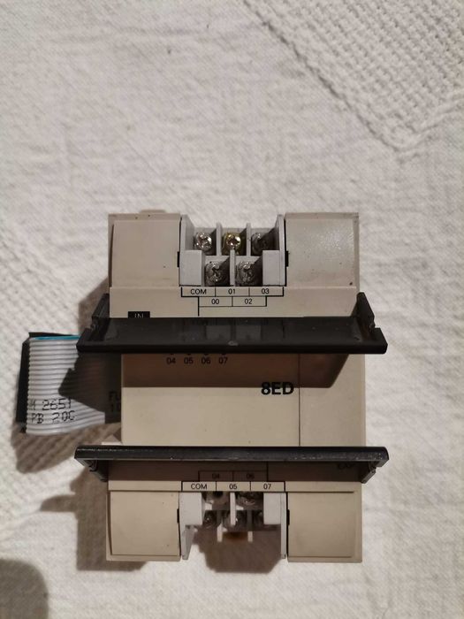 Omron CPM1A-8ED Expansion Base64586073660801123