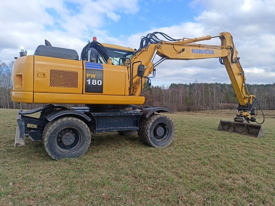 Sprzedam Komatsu PW 180