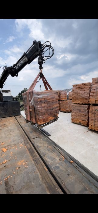 Маніпулятор, послуги крана маніпулятора, перевезення цегли, блоків
