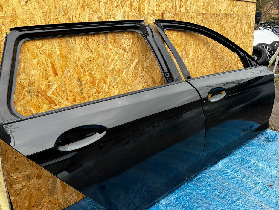 Drzwi przód tył str. prawa BMW 5 V  G31 kombi