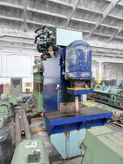 Prasa hydrauliczna wysięgowa Pacyfic 500ton