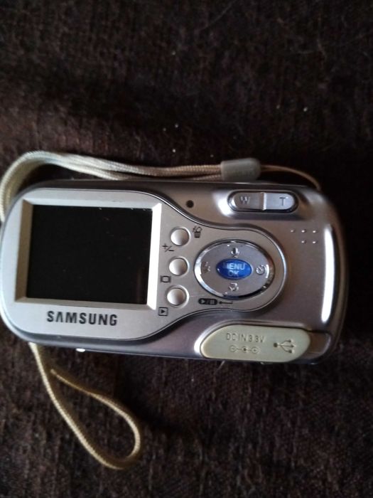 Фотоапарат samsung.