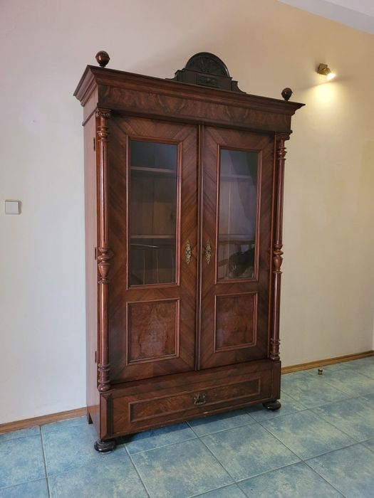 Biblioteka - orzech xix wiek