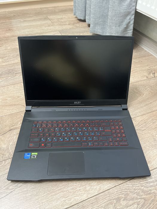 MSI Katana GF 76 I 5 11400H/17.3/GTX3050