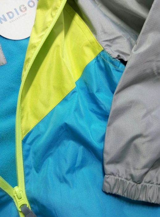 Новая ветровка на флисе р. 3-4г торг