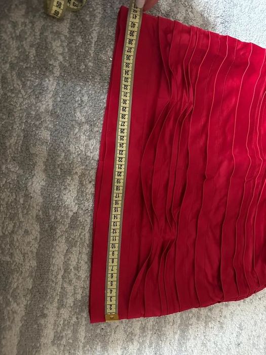 Sukienka BCBGmaxazria czerwona dopasowana