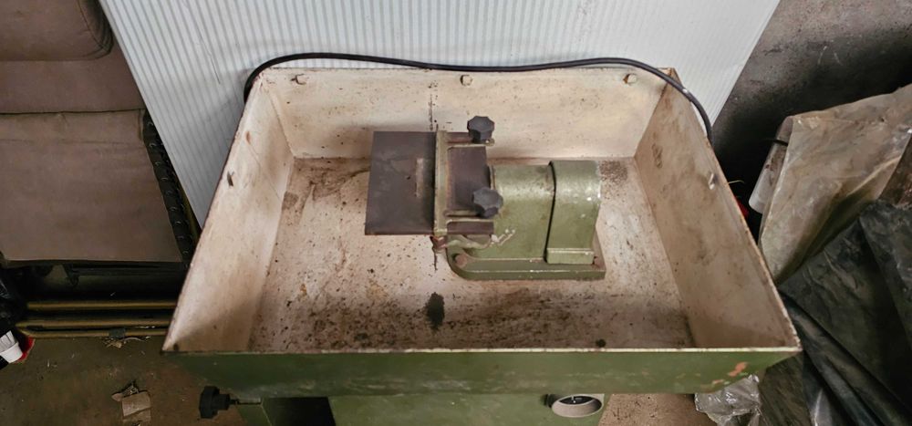 Maquina de corte fino