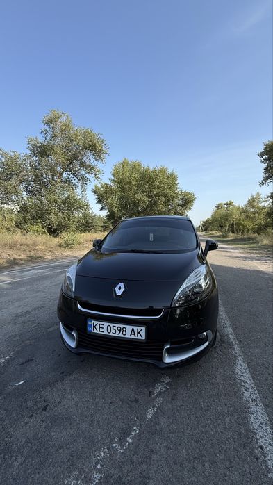 Renault Scenic | Reno | 3 поколение Рено Сценик 1,5 дизель