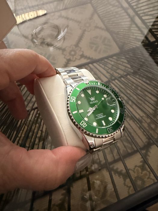 Relógio Automático - Verde "Hulk" - Em excelente estado
