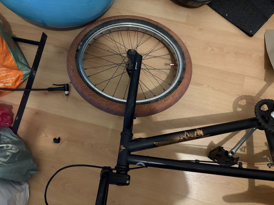 Bicicleta bmx para manobra