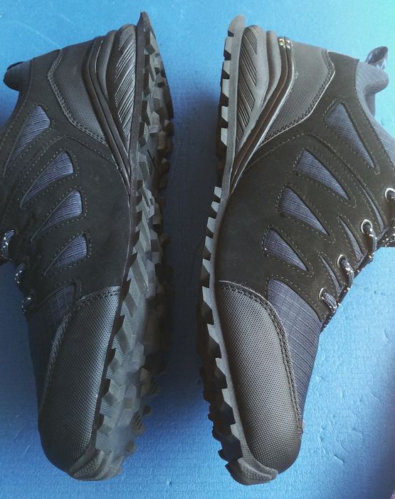 Кросівки Eagsouni. Розмір 43