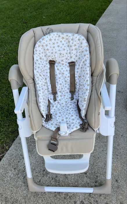 Evolutionary High Chair64585828564226121