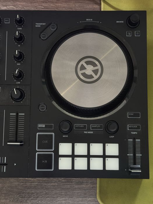 traktor s2 - Купити музичні інструменти - Ціна на OLX.ua