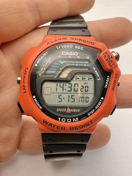 Zegarek Casio STR-1000