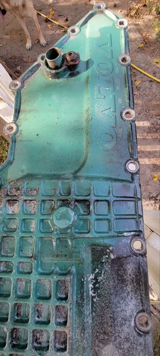 Крышка теплообменника Volvo FH12