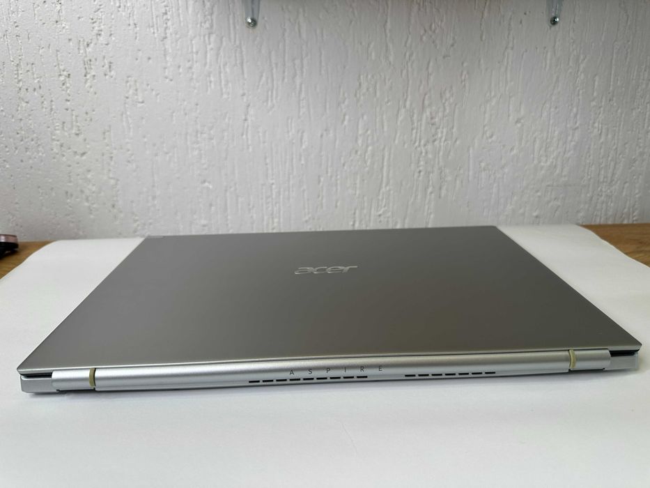 Ноутбук Acer Aspire 5 – идеальный выбор для работы и развлечений!