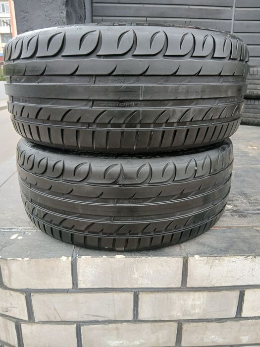 235/40/19 tigar strial riken