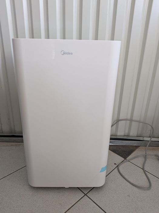 Klimatyzator Przenośny Midea Silent Cool 26 Pro WF 9000 BTU WiFi Cichy Komplet