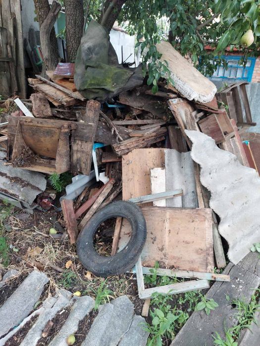 ВЫВОЗ МУСОРА и Хлама на свалку. Вывоз старой мебели веток досок мешков