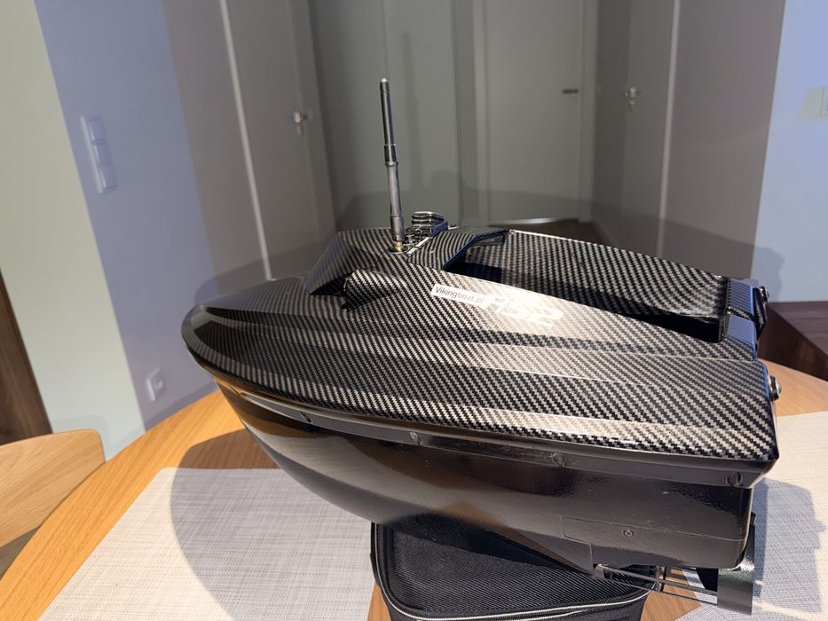 Łódka RC Viking Boat RS2 Carbon ALL IN ONE