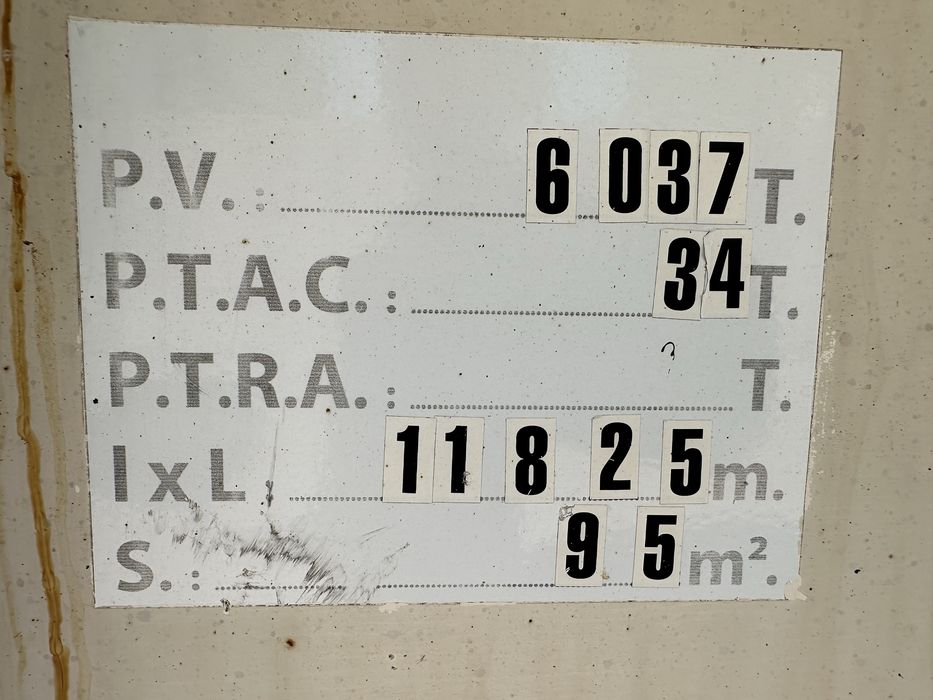 Бочка fruehauf 9 секцій ADR