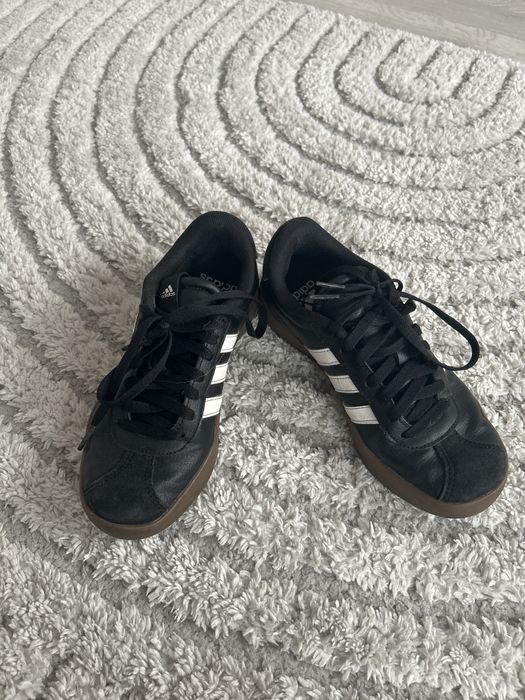 Adidas sneakersy 36 2/3