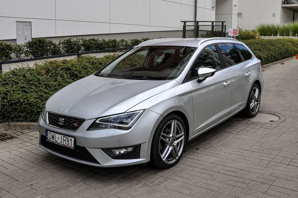 Seat Leon 2,0TDI Salon PL 2014 r.