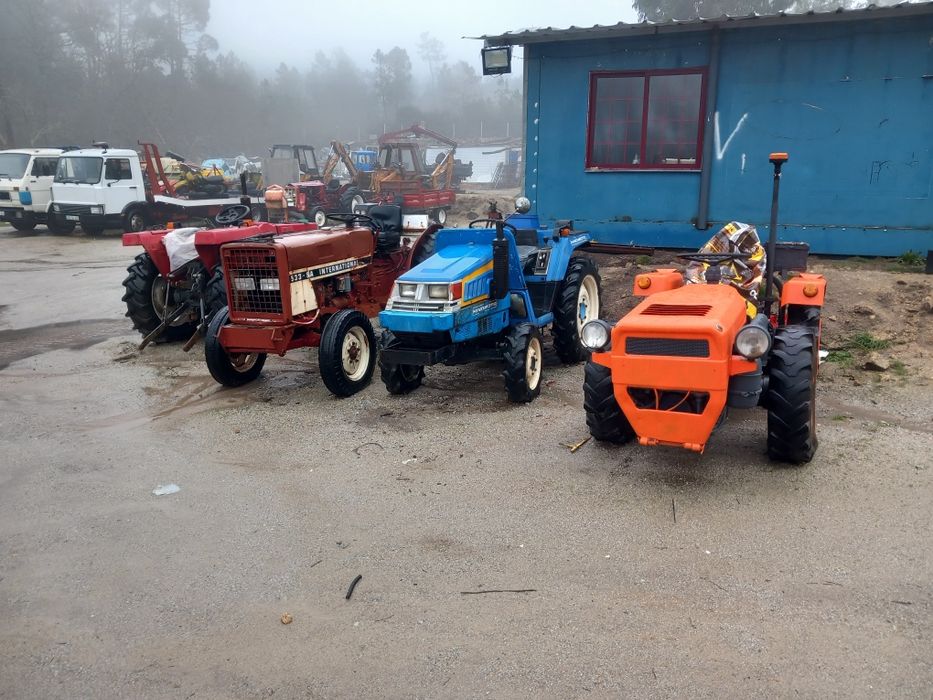 Trator  lambardini 4x4 , com Matricula