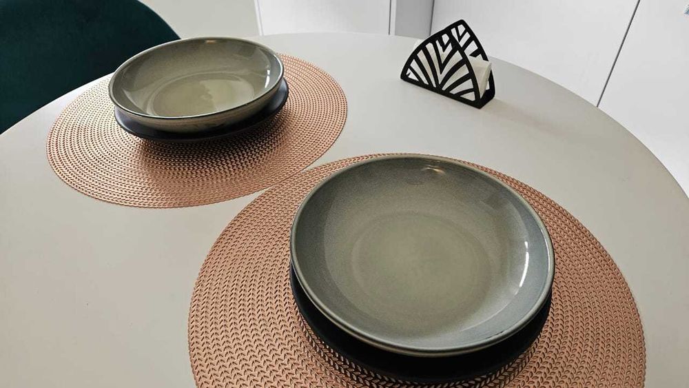 Jogo de 4 Pratos Fundos Verdes de Louça Gres