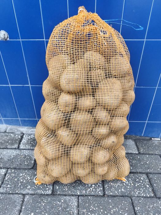 Batata agria a granel