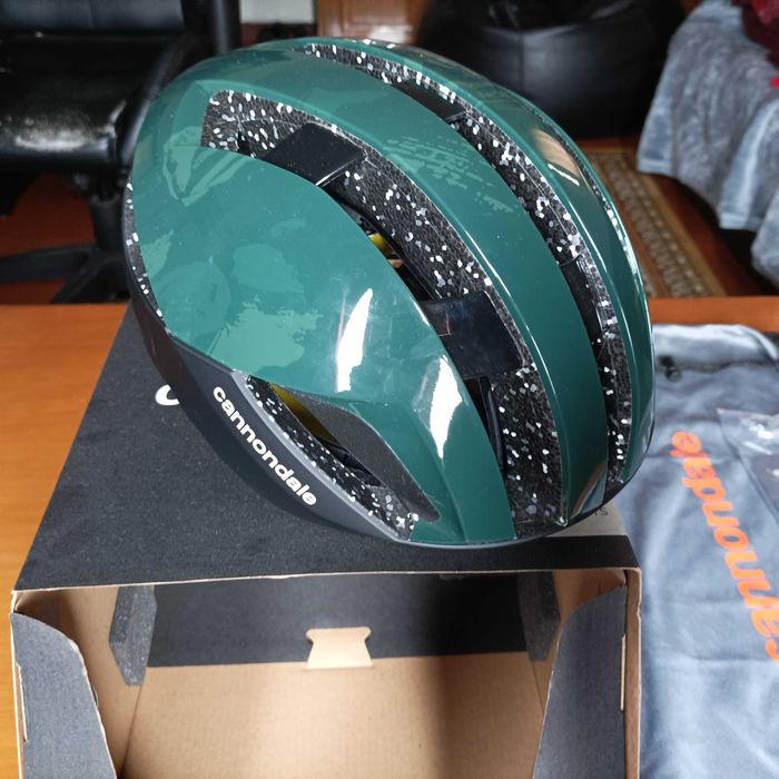 Capacete Cannondale Dynam MIPS