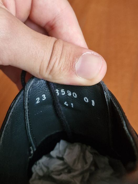 Sapatos Suits Inc. 41