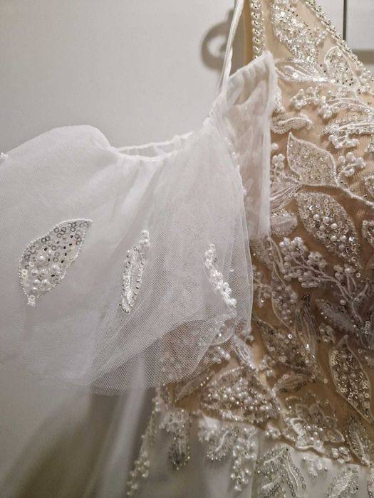 Suknia ślubna plus size