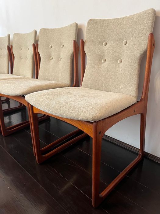 Unikatowe duńskie krzesła tekowe vintage z lat 60 Vamdrup Mid Century