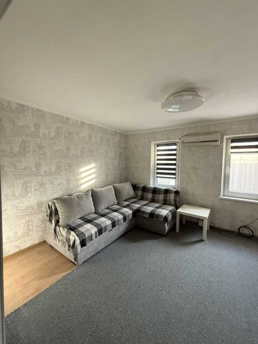 Частина будинку 28 м² з ремонтом і гаражем| | Інститут зв’язку