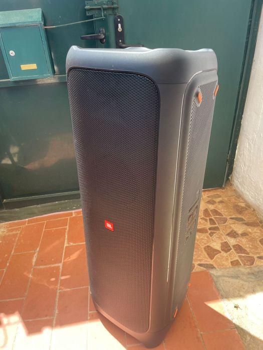 Coluna jbl partybox 1000