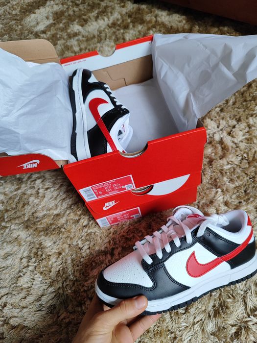 Nike Dunk Low Red Swoosh Panda 38,5