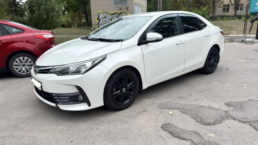 продам тойота королла