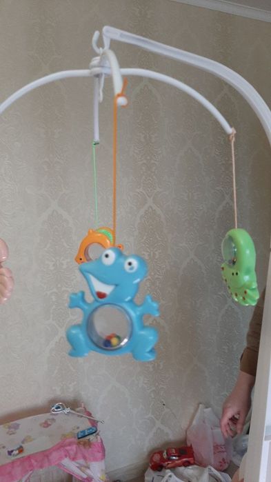 Мобіль Canpol Babies (Канпол Бебіс) Карусель пластикова Звірятка