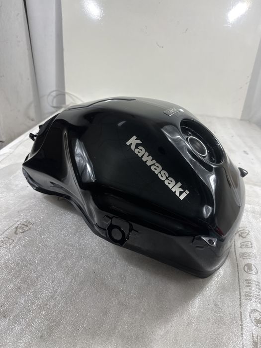 Kawasaki Versys 1000 19- Zbiornik Bak Paliwa S3